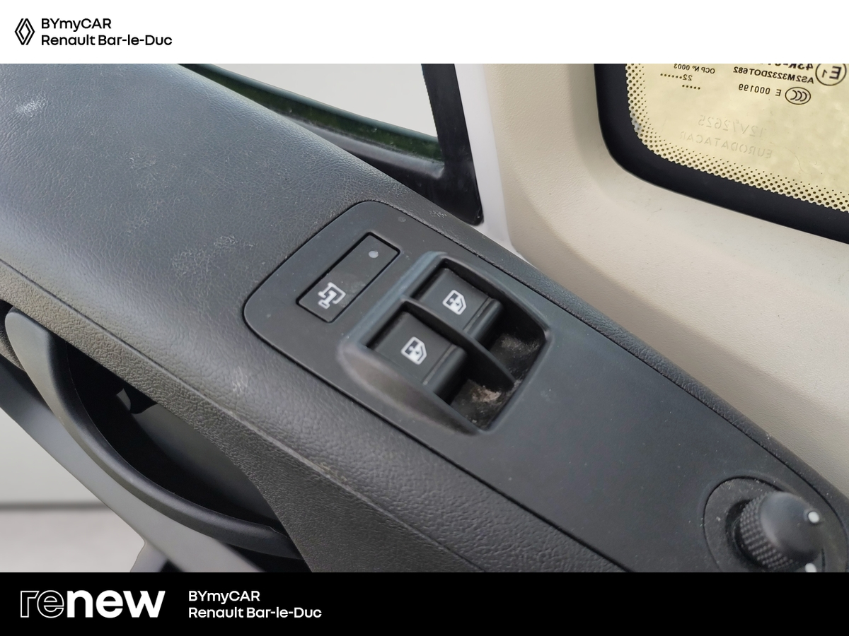 Peugeot BOXER TOLE 330 L2H2 BLUEHDI 140 S&amp;S — photo 18