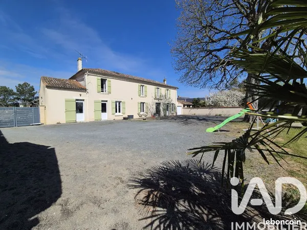 Longère 6 pièces 155 m²