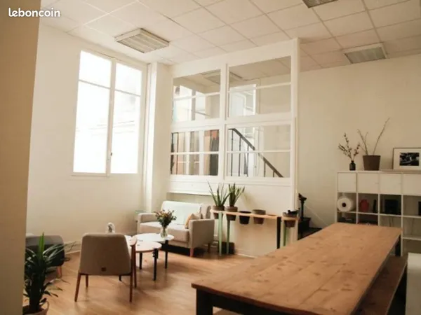 Un desk en espace partagé - Paris 11 (Parmentier)