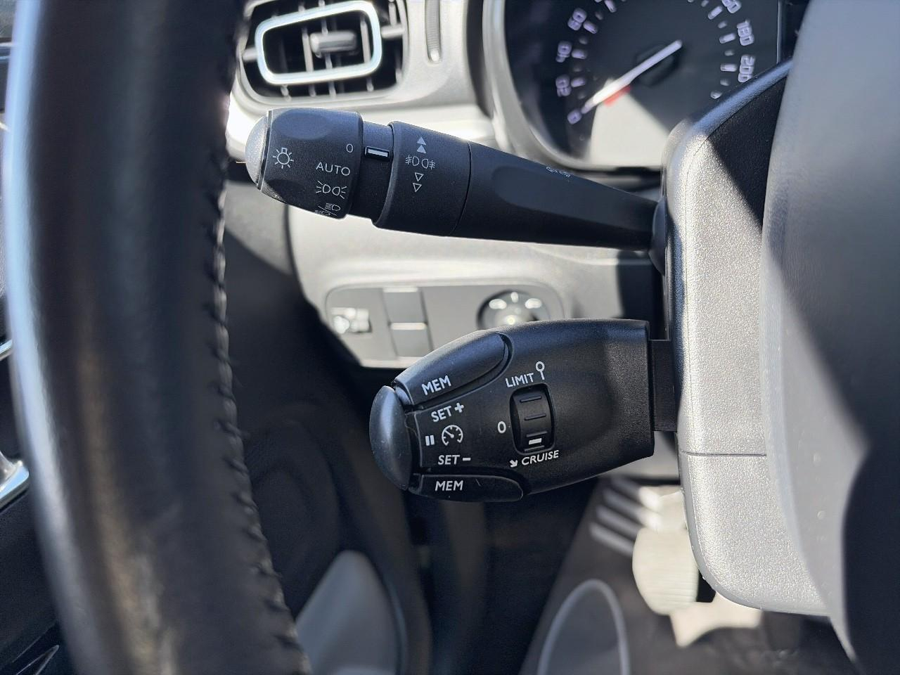 Citroën C3 1.2 puretech 83ch s&s shine — photo 16