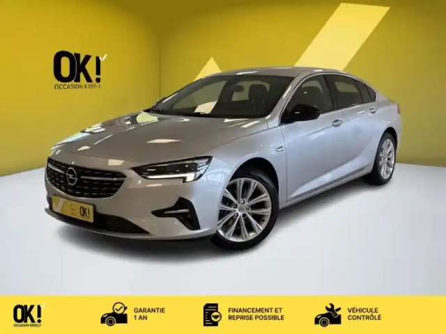 Opel Insignia business elegance car play cam