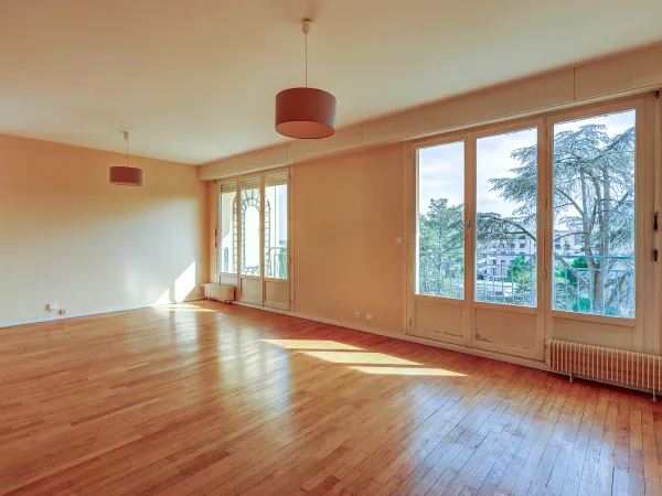 Appartement 4 pièces 84 m²