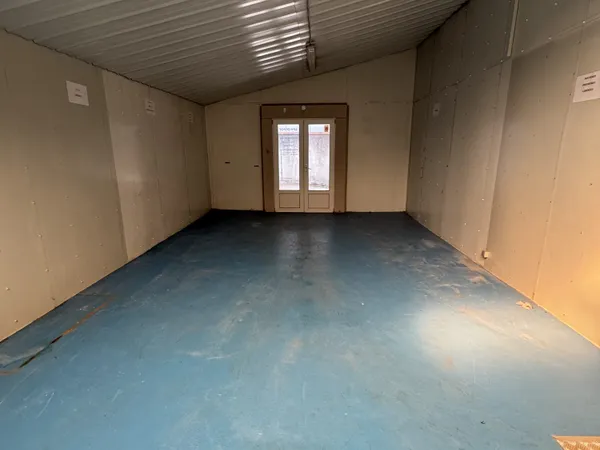 Local commercial 36 m²