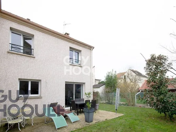Maison 7 pièces 136 m²