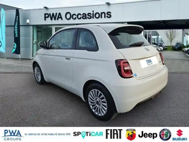 Fiat 500 e 95ch action plus — photo 7