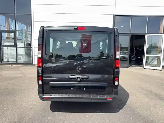 Renault Trafic blue dci 150 auto — photo 8