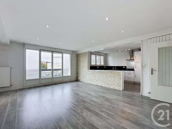 Appartement 4 pièces 83 m²