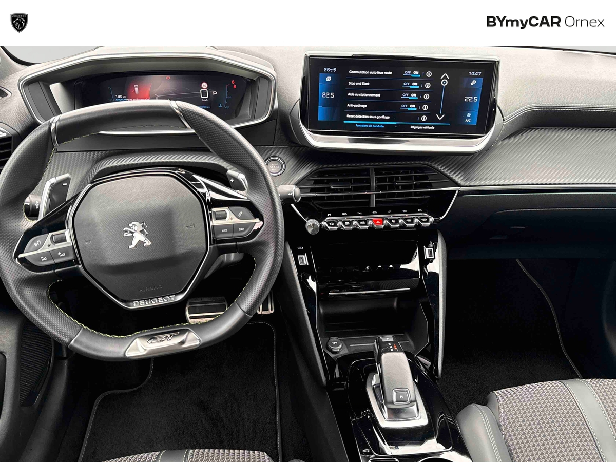 Peugeot 208 PureTech 100 S&amp;S EAT8 — photo 9