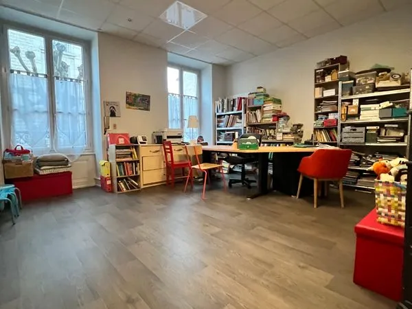 Appartement local professionnel