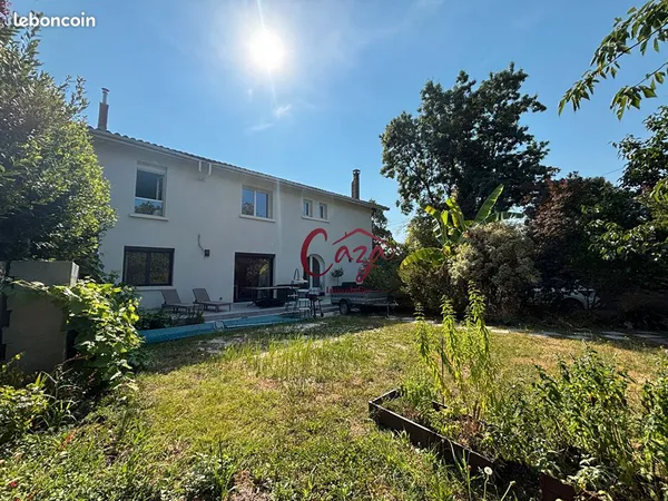 Maison 5 pièces 148 m²