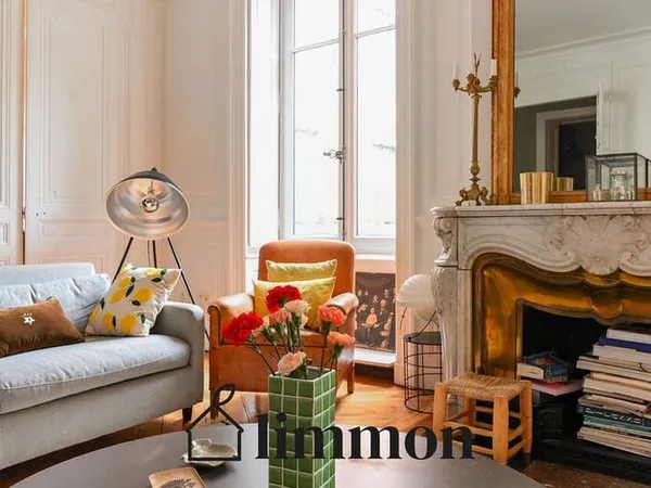 Appartement 7 pièces 198 m²