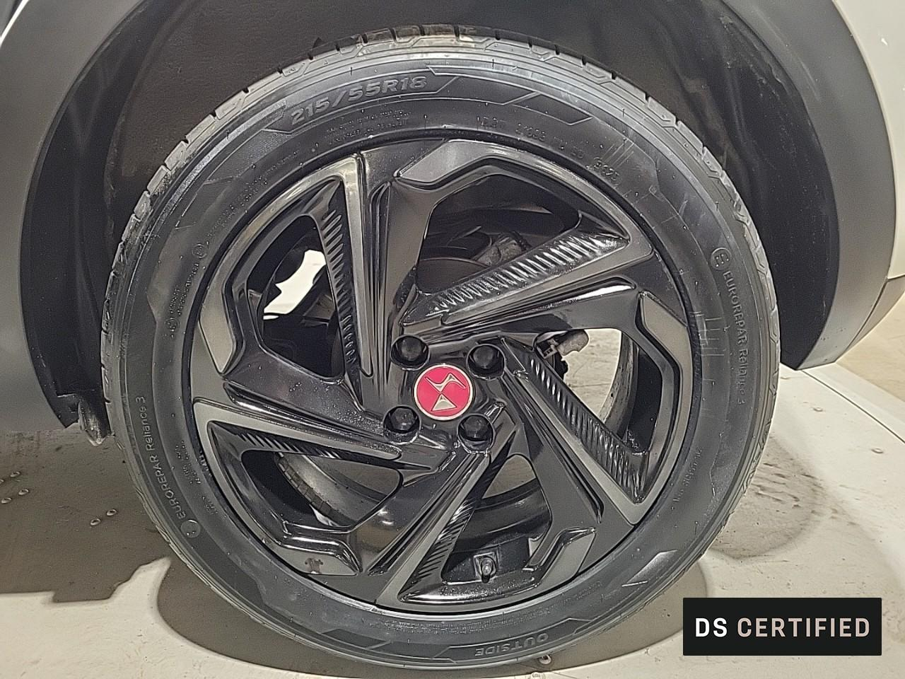 Ds Ds 3 crossback puretech 130 eat8 performance line+ — photo 16