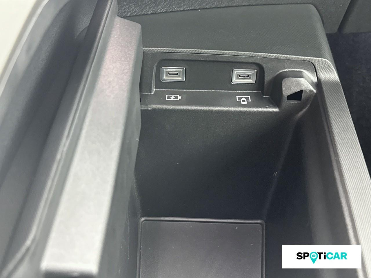Peugeot 5008 hybrid 145ch gt e-dcs6 — photo 18