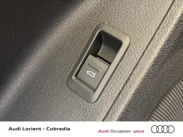 Audi Q3 sportback 35 tdi 150ch business line s tronic 7 — photo 13