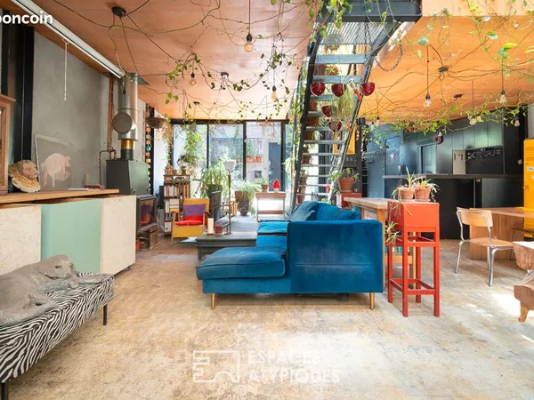 Loft 5 pièces 198 m²