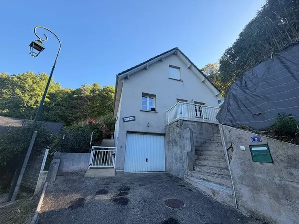 Maison 2/3 chambres, garage, jardin