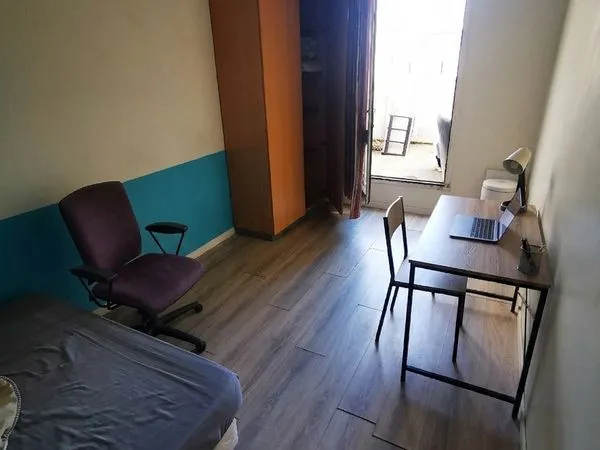 F3 Chambre de 11m² à 420e charges comprises à Évry - Bras de Fer