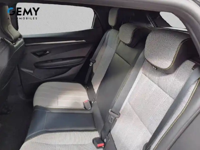 Renault Megane e-tech ev60 220 ch super charge — photo 10