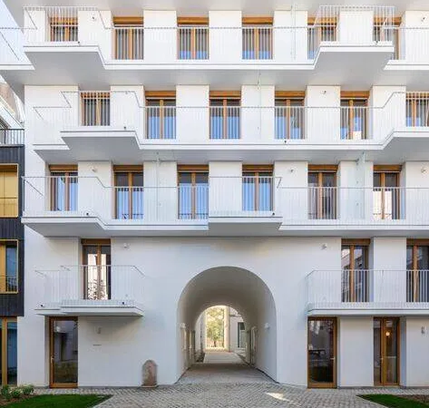 Local 101 m²