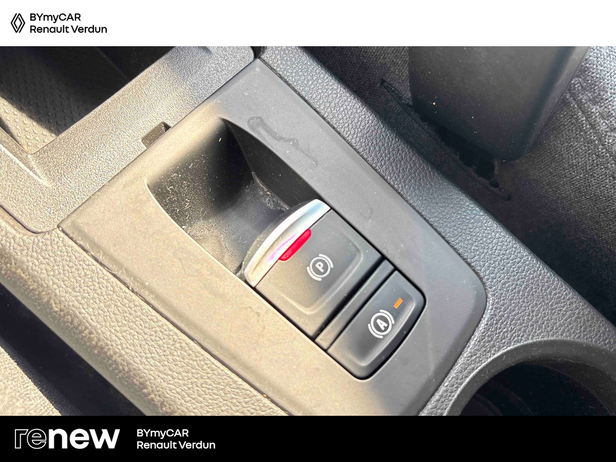 Renault Zoe R110 - 22B — photo 20