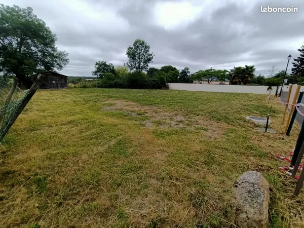 Terrain 720 m² Ingrandes Le Fresne Sur Loire