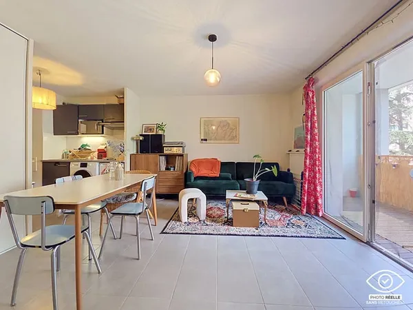 TOULOUSE - SAINT-CYPRIEN / PATTE-D'OIE - T2 45 m² AVEC TERRASSE - RÉSIDENCE RÉCENTE