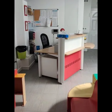 Loue local pour prof. Liberale
