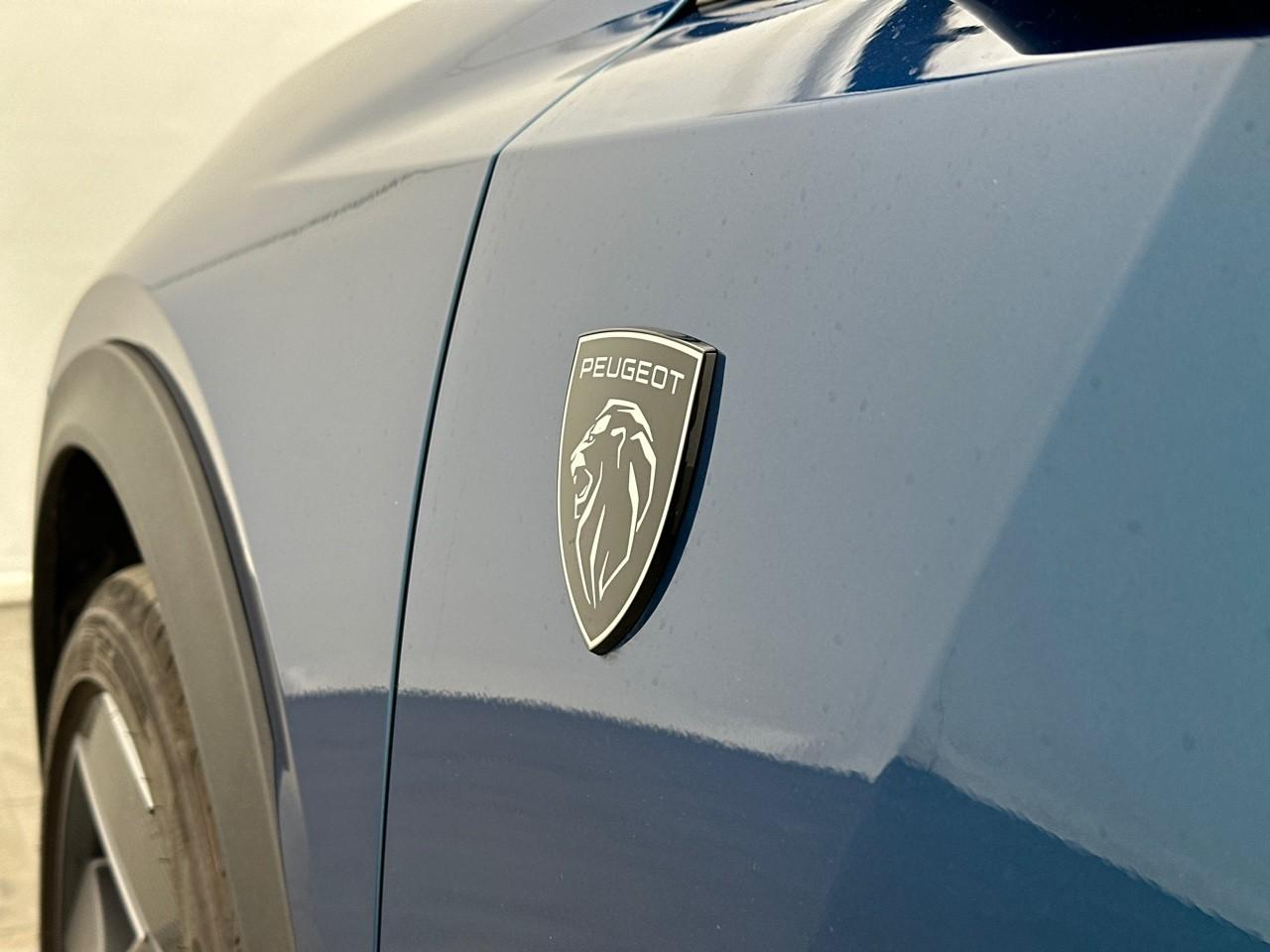 Peugeot 408 phev 180 e-eat8 gt — photo 36
