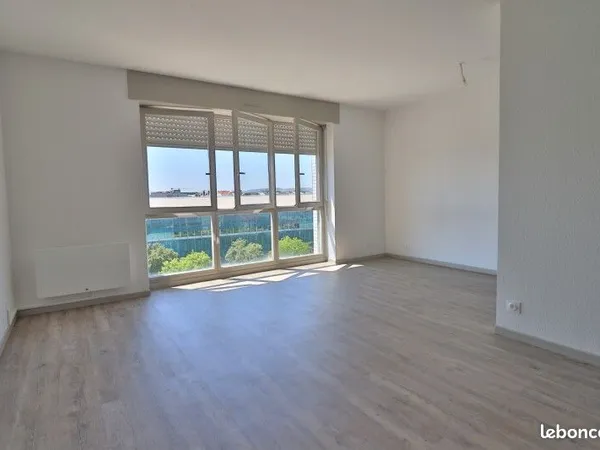Studio 1 pièce 39 m²