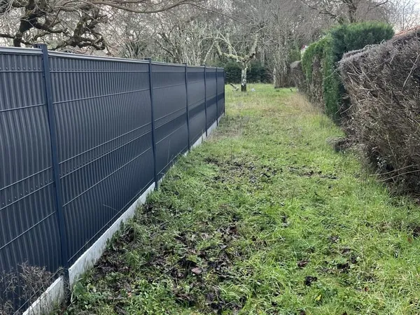 Terrain 1028 m²