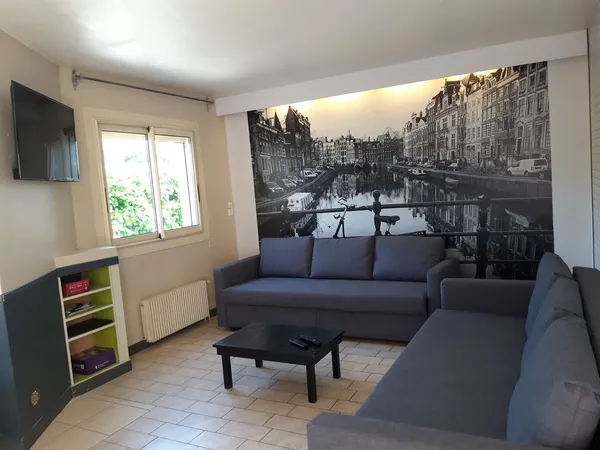Colocation dans grande maison de 190 m2