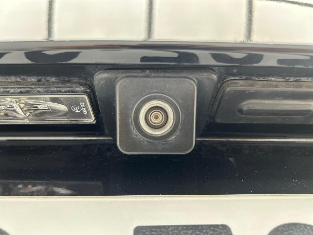 Peugeot 3008 hybrid 225 e-eat8 allure pack — photo 26