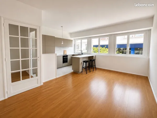 Immeuble 9 pièces 200 m²