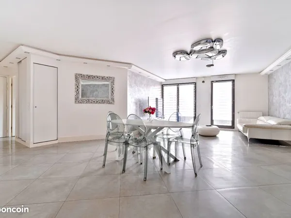 Grand 5 pièces familial 128 m² - bas montreuil / saint-mandé - 2 balcons - 2 parkings immeuble 2015