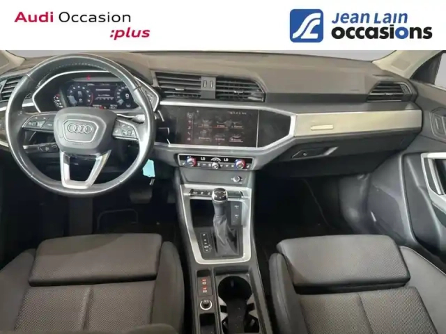 Audi Q3 sportback 35 tfsi 150 ch s tronic 7 — photo 18