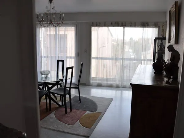 Immeuble 4 pièces 97 m²
