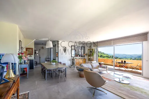 Appartement 4 pièces 130 m²