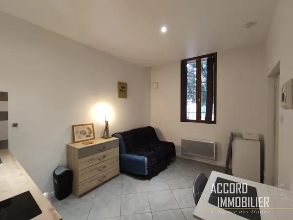 STUDIO MEUBLE- 14.69M2- BEZIERS CENTRE