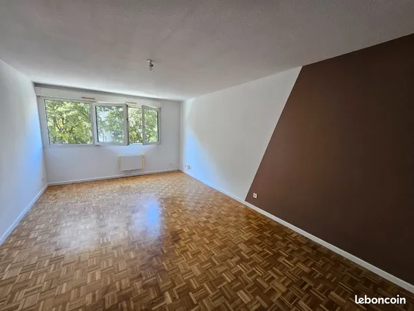 Appartement T2 villeurbanne République Charpennes