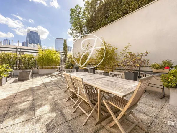 Appartement 5 pièces 165 m²