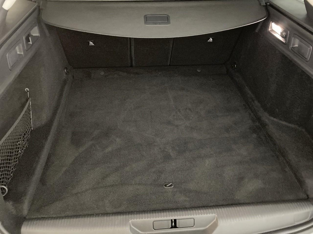 Peugeot 308 sw hybrid 145 e-dcs6 allure — photo 6