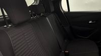 Peugeot 208 e-208 136ch Style — photo 13