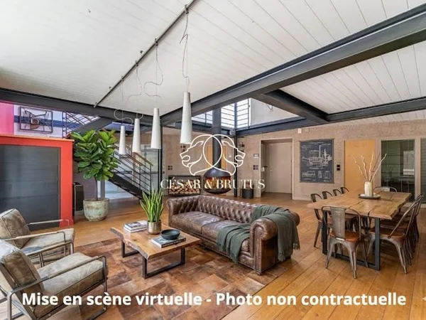 Loft T4/T5 avec terrasse et garage