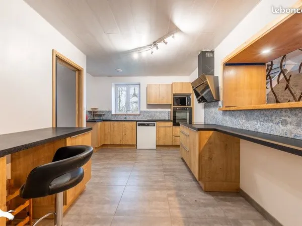 Maison 6 pièces 133 m²