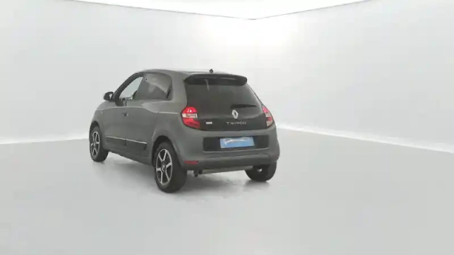Renault Twingo iii 0.9 tce 90 energy e6c — photo 26