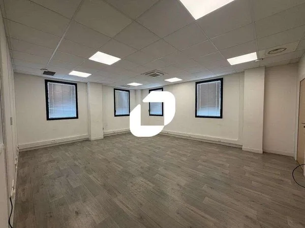 A louer Bureaux 226m² Le blanc mesnil