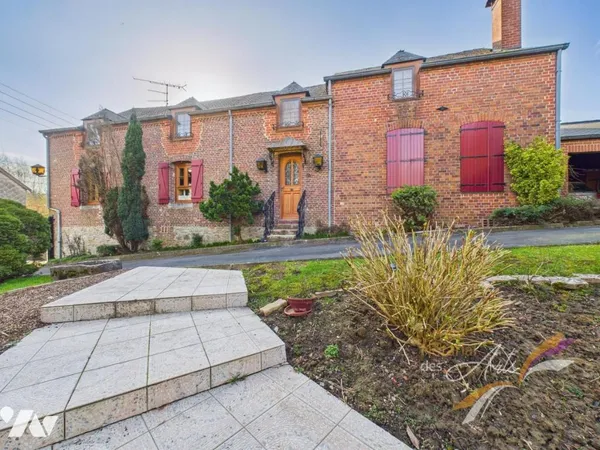 Maison 8 pièces 223 m²