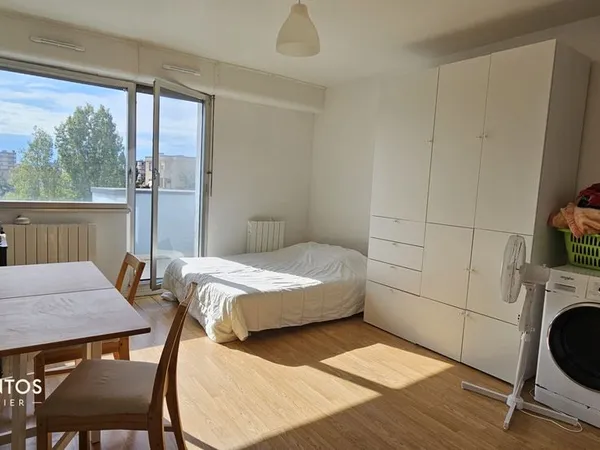 Studio 1 pièce 23 m²