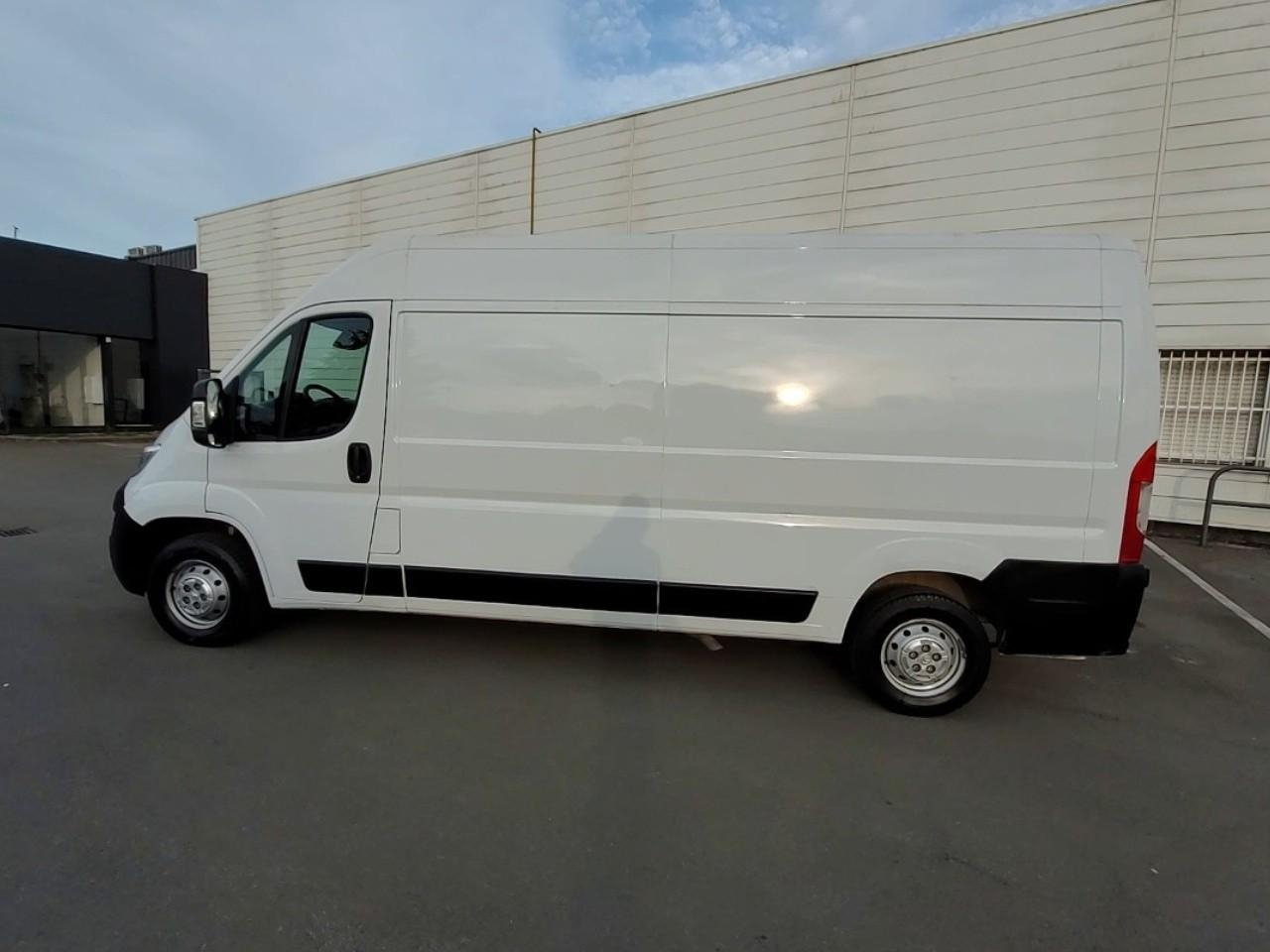 Citroën Jumper tole 35 l3h2 bluehdi 140 s&s bvm6 driver — photo 2