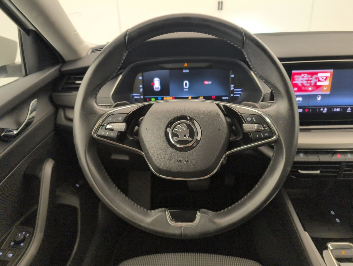 Skoda Octavia Combi — photo 13